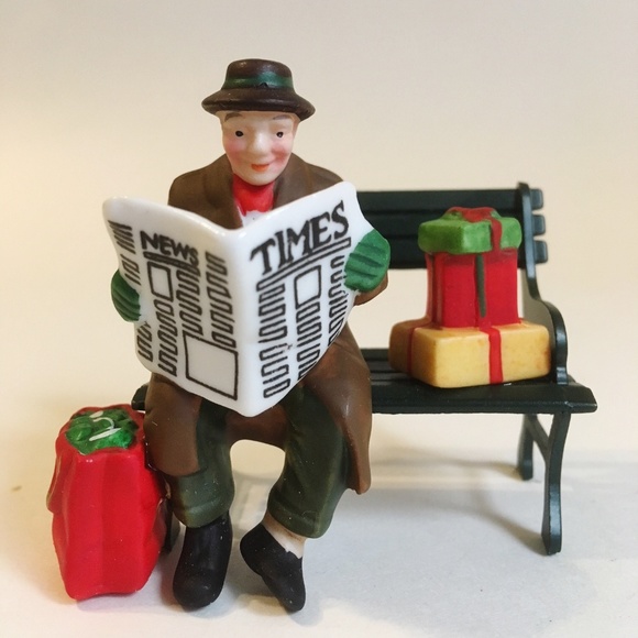 Heritage Village Collection 4 Pc Rest Ye Merry Gentleman Street Musician Dept 56 - Picture 2 of 8